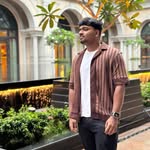 mujee_lyricist